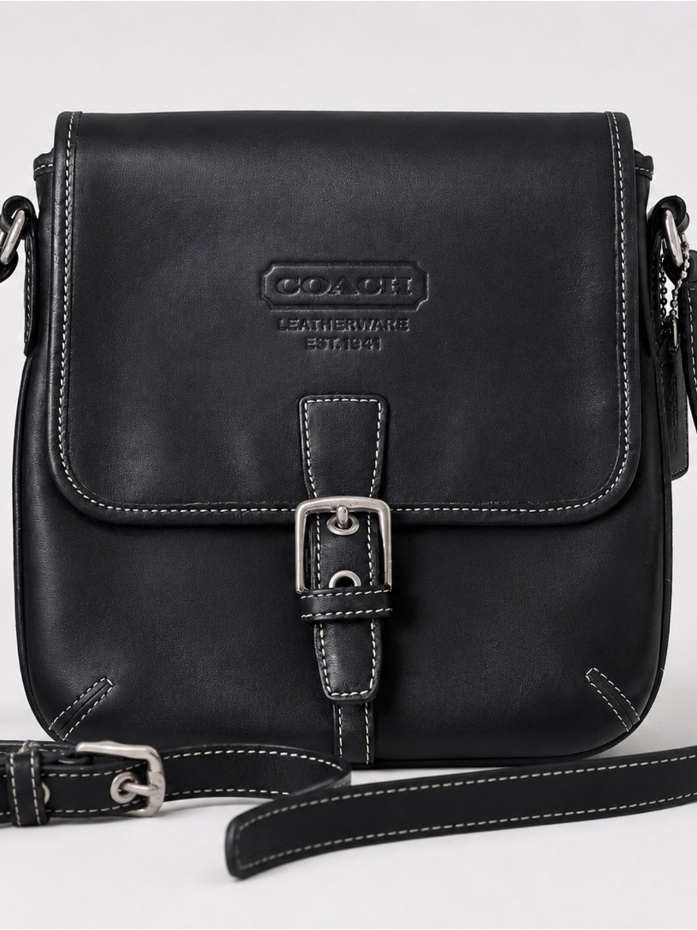 Coach 9353 Black Glove-Tanned Leather Crossbody Messenger Bag Y2K
